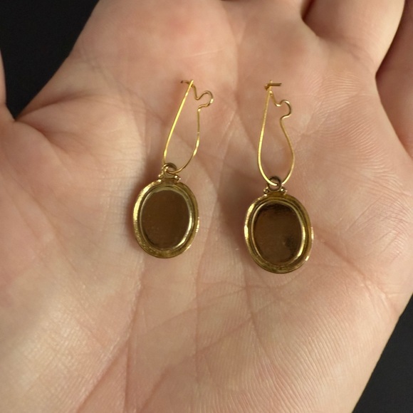 🌹 Vintage Hand-Painted Porcelain Rose Jewelry Set – Necklace + Earrings - Picture 10 of 13